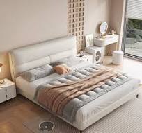 OUDINI Modern Walnut Queen Bed Frame